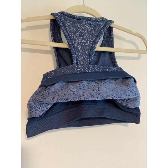 Lululemon Ebb to Street Cropped Racerback Tank Top Distorted Noise Size 4 - Picture 5 of 6